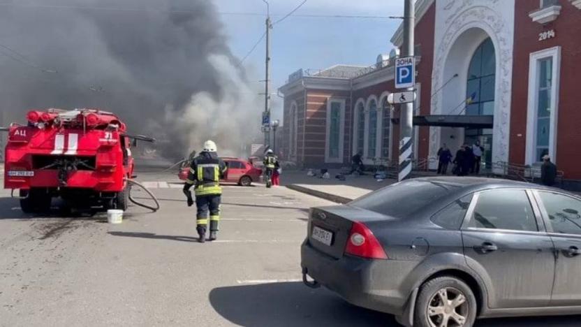 Ukrayna'da tren istasyonuna saldırı: 50 ölü